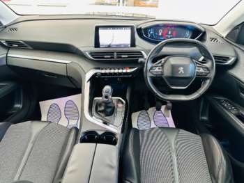 Used Peugeot 3008 2017 for sale - 74255611: Photo