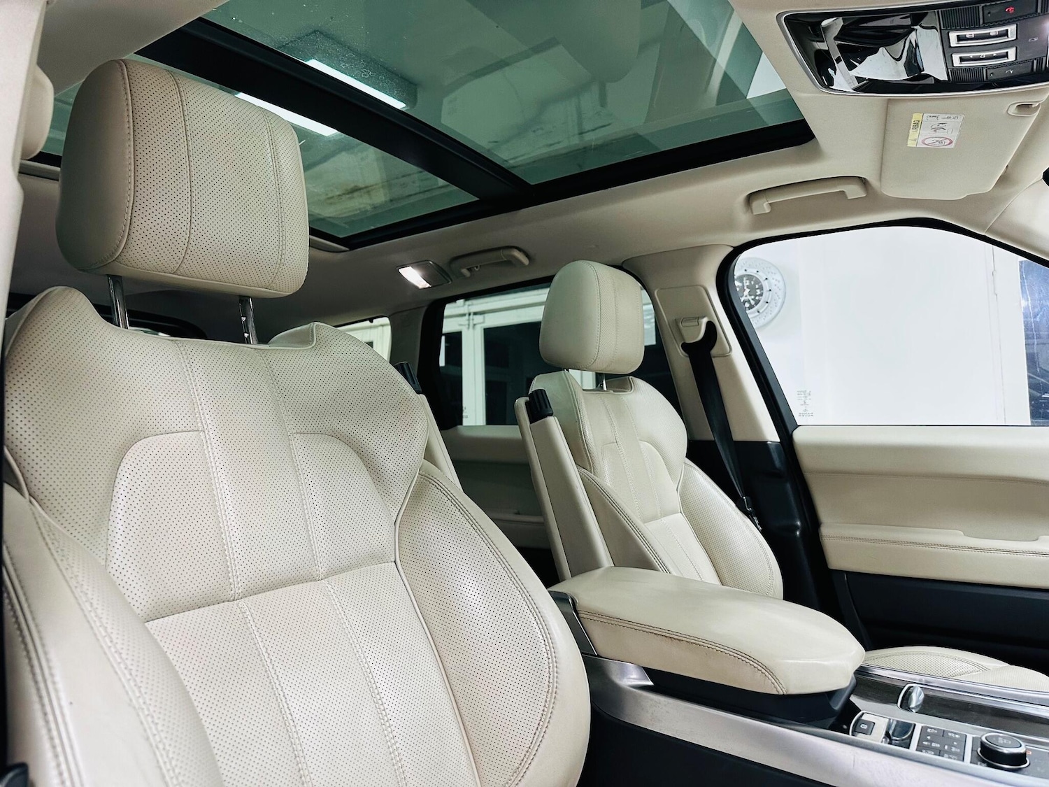 Used Land Rover Range Rover Sport 2016 for sale - 77343919: Photo 30