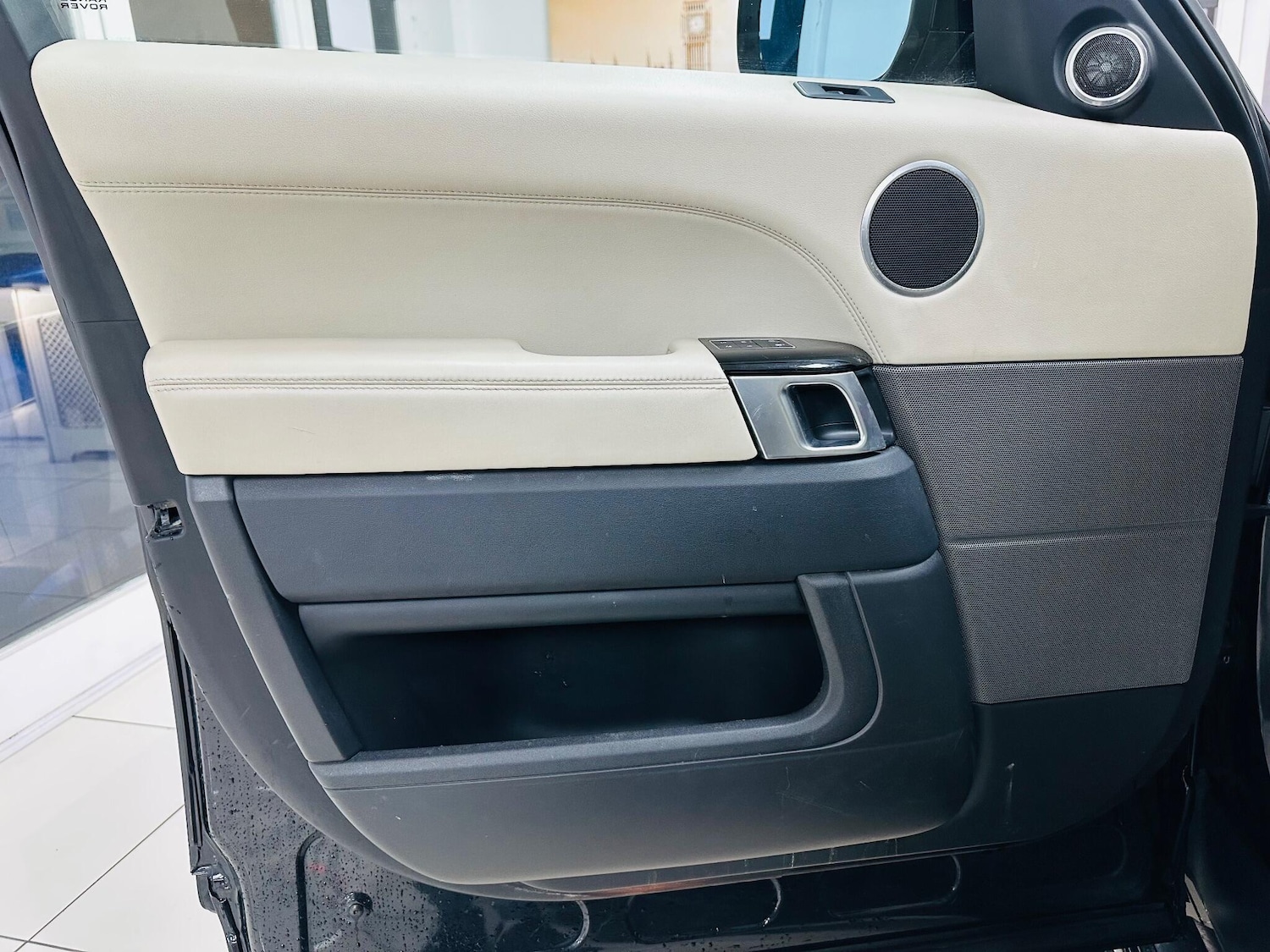 Used Land Rover Range Rover Sport 2016 for sale - 77343919: Photo 42