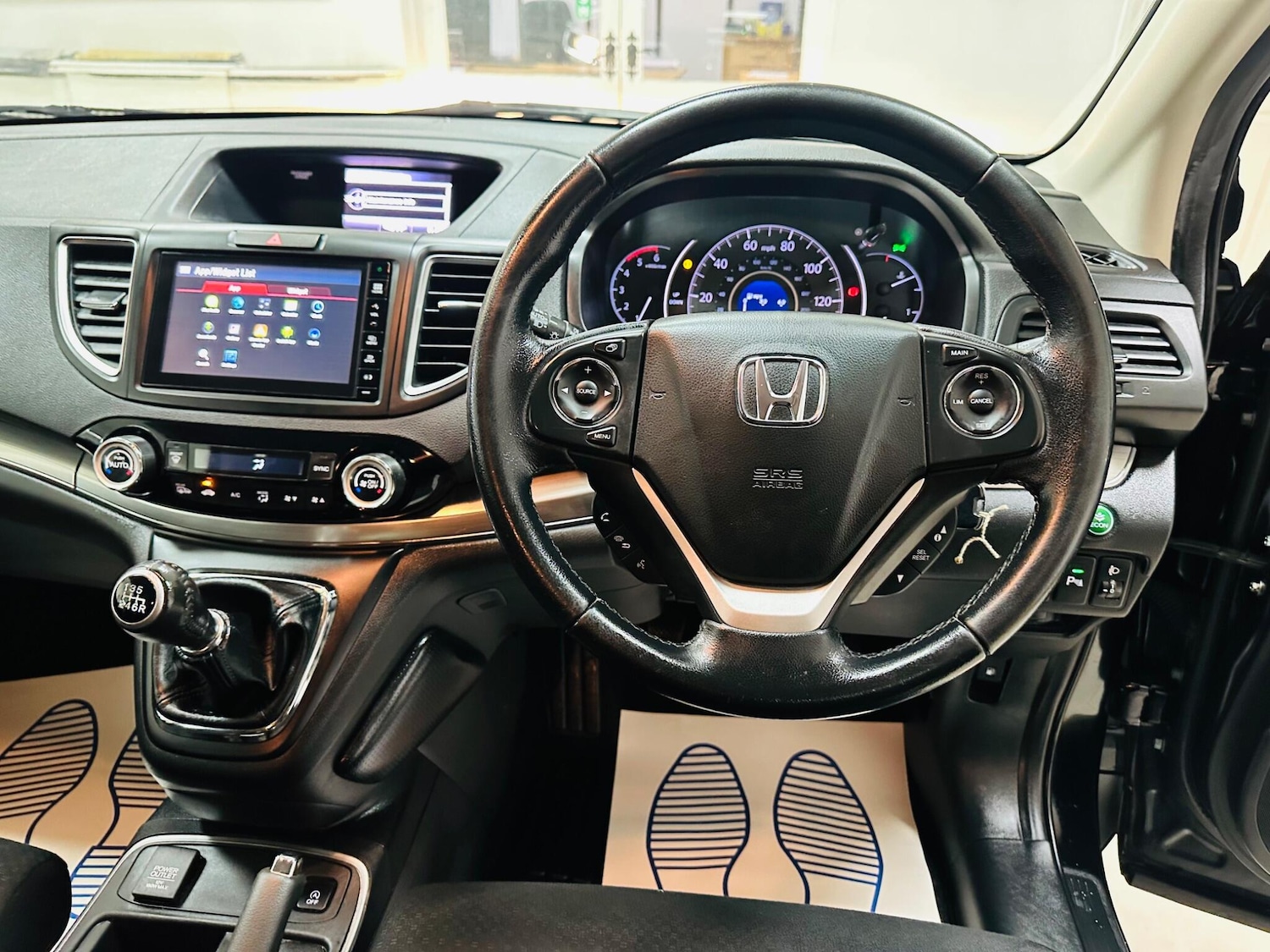 Used Honda CR-V 2017 for sale - 76485094: Photo 19