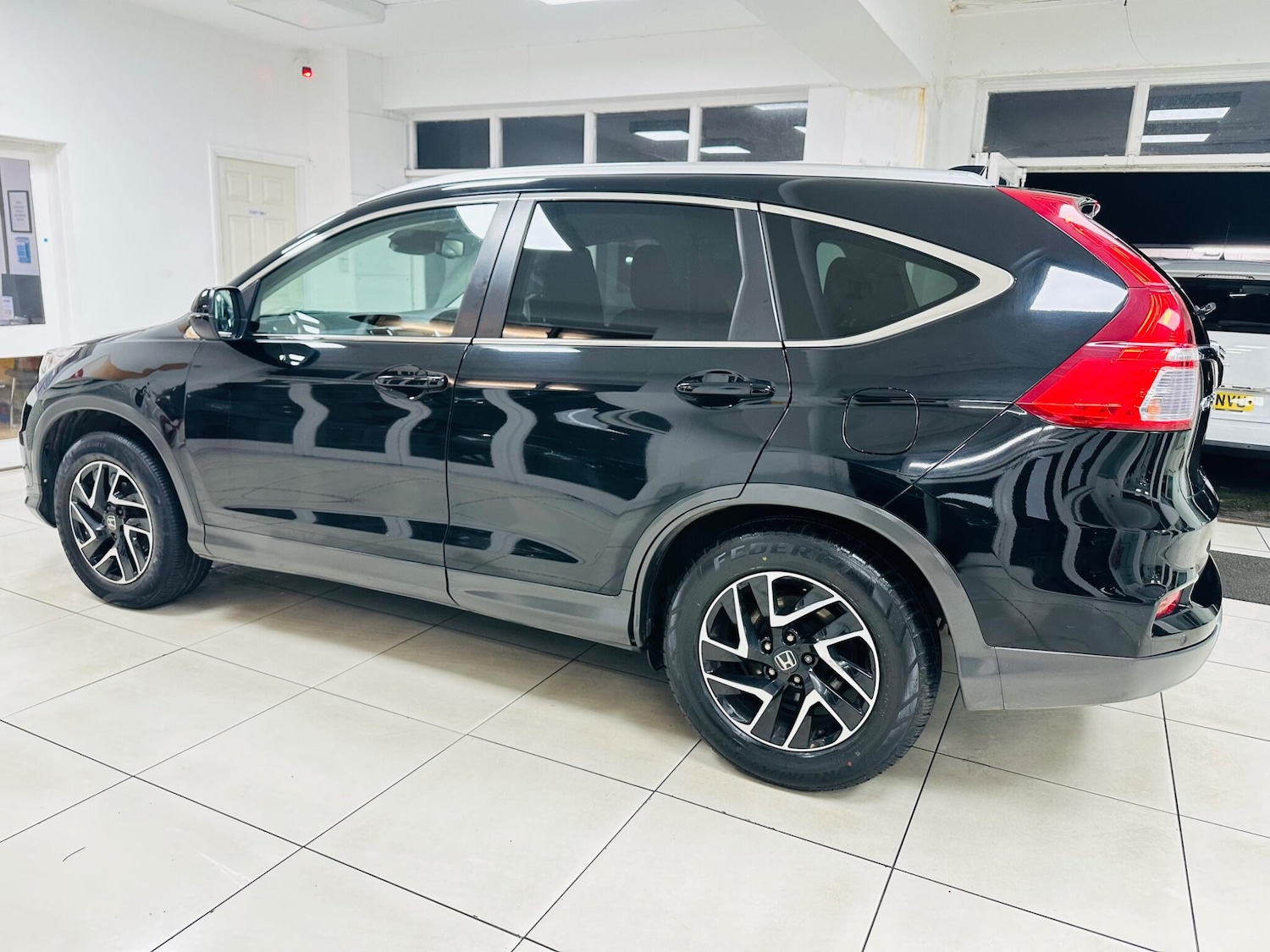 Used Honda CR-V 2017 for sale - 76485094: Photo 22