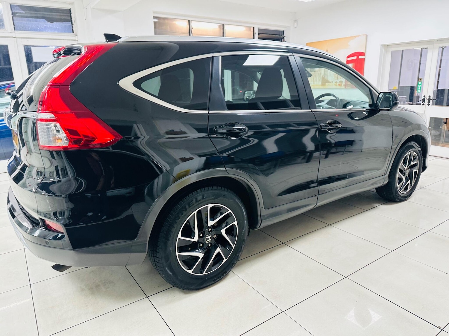 Used Honda CR-V 2017 for sale - 76485094: Photo 24