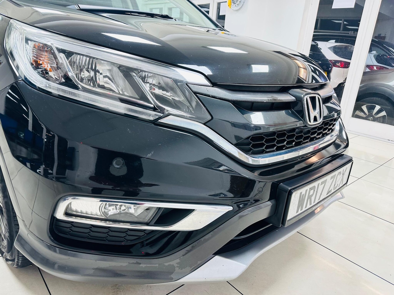 Used Honda CR-V 2017 for sale - 76485094: Photo 32