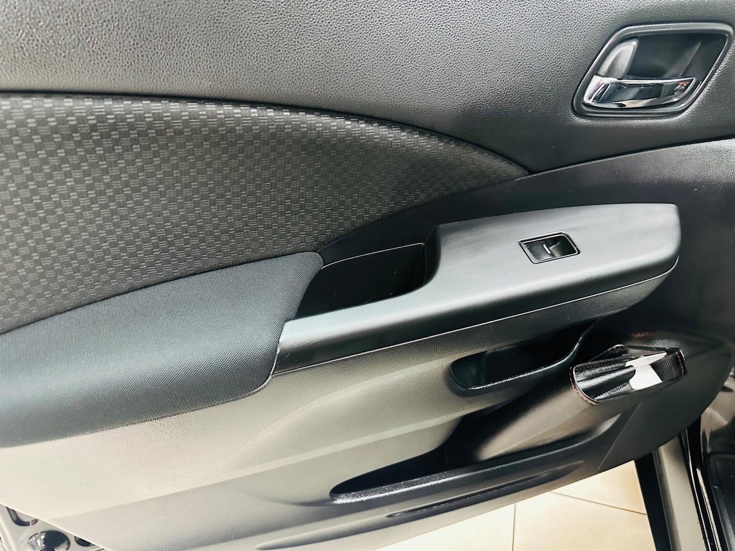 Used Honda CR-V 2017 for sale - 76485094: Photo 46