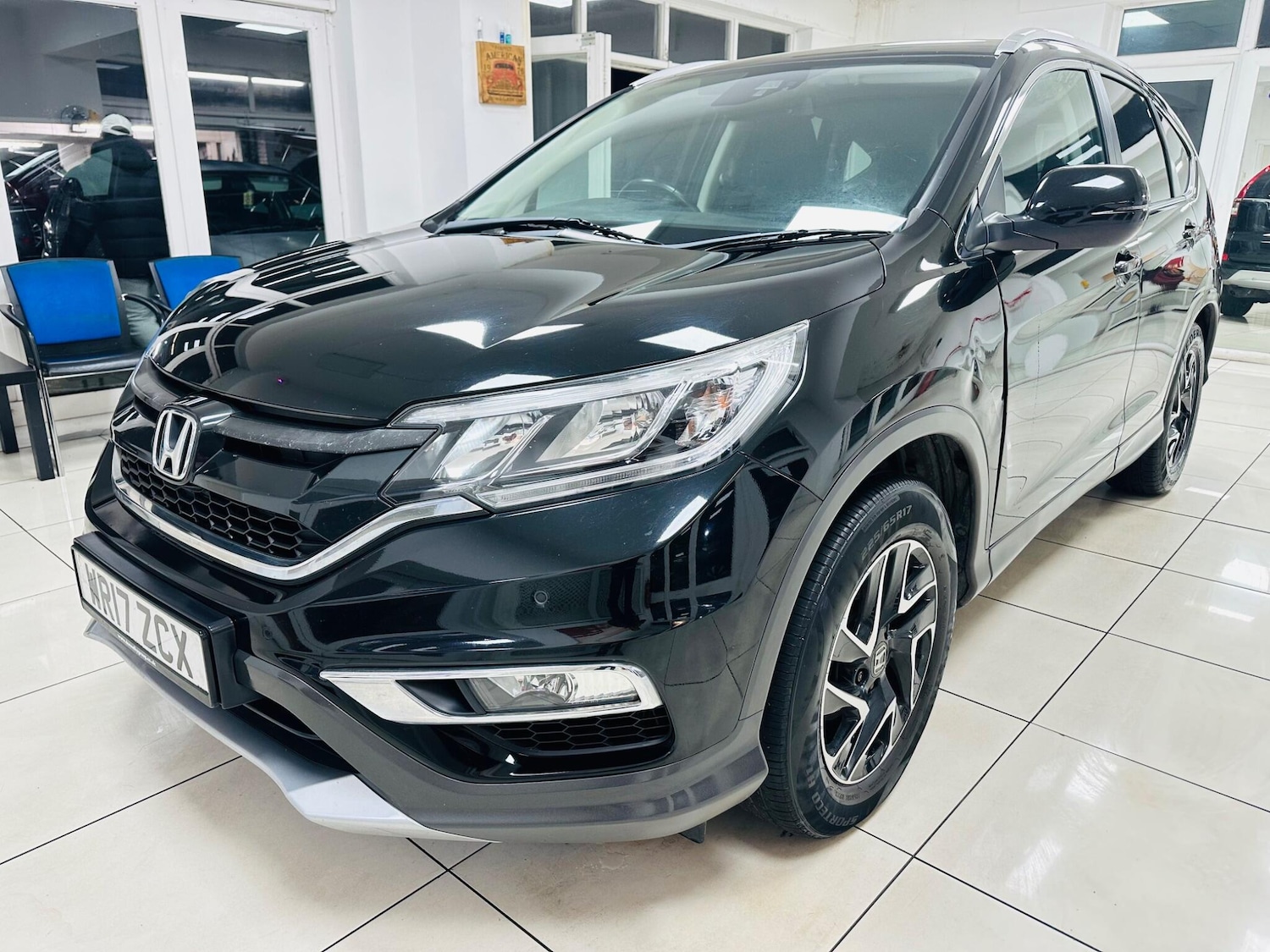 Used Honda CR-V 2017 for sale - 76485094: Photo 6
