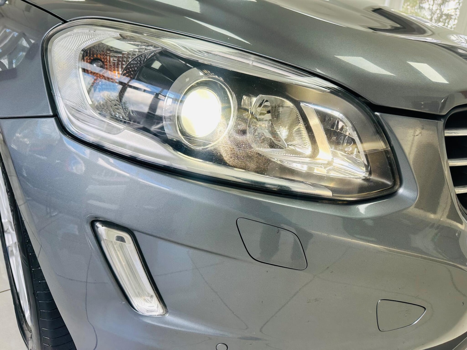 Used Volvo XC60 2015 for sale - 76349894: Photo 42