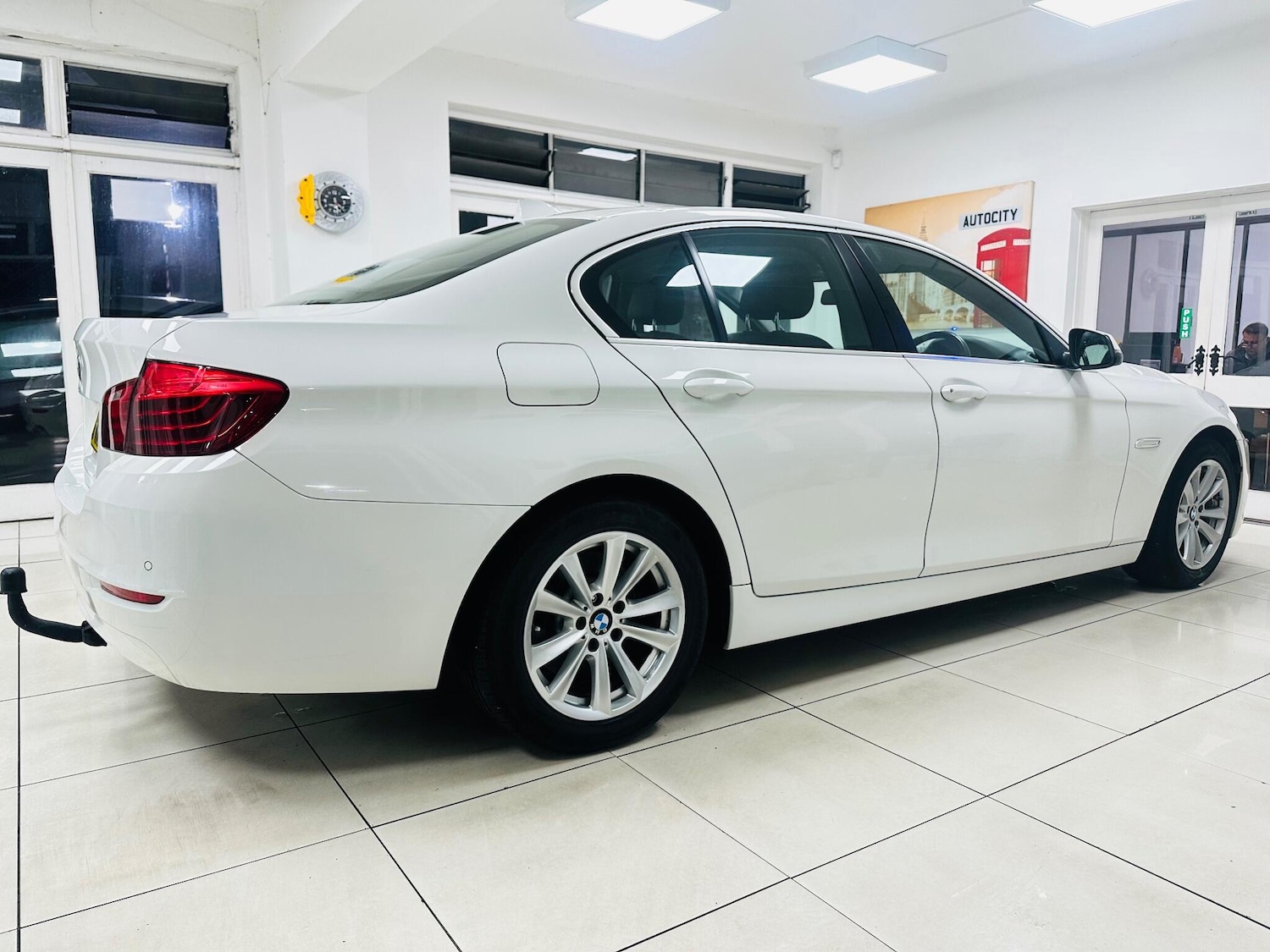 Used BMW 5 Series 2015 for sale - 76926073: Photo 9