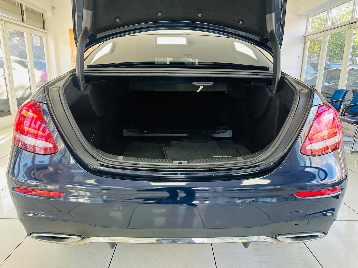 Used Mercedes-Benz E Class 2018 for sale - 78147744: Photo 37