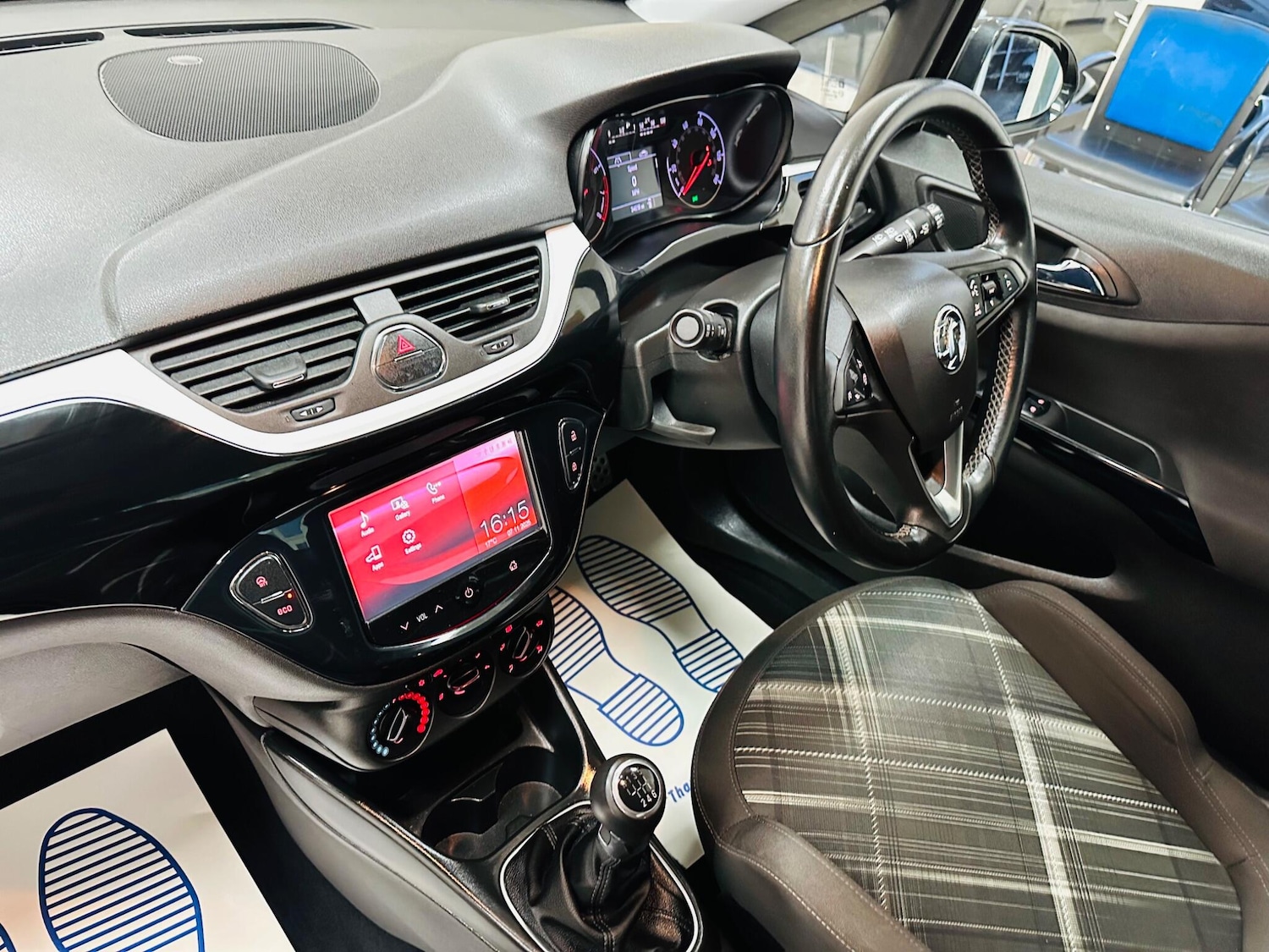 Used Vauxhall Corsa 2015 for sale - 76511937: Photo 26