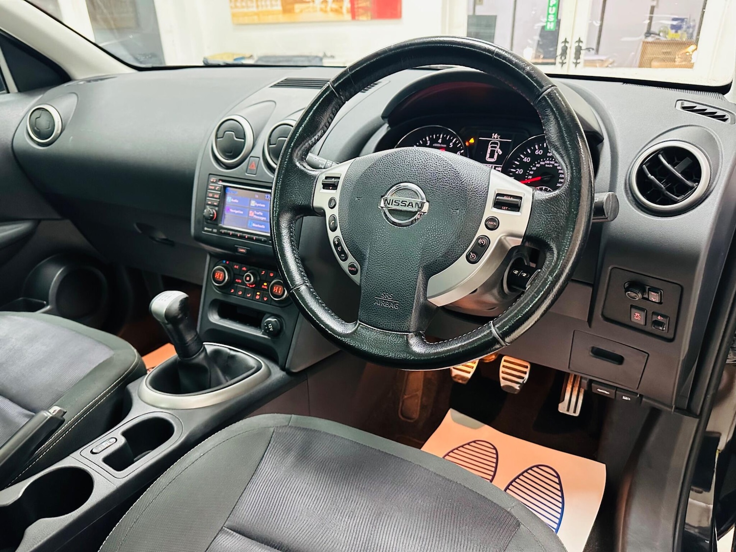 Used Nissan Qashqai 2012 for sale - 76727429: Photo 19