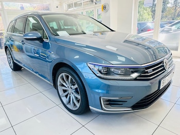 Used Volkswagen Passat 2016 for sale - 79188851: Photo