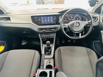 Used Volkswagen Polo 2018 for sale - 78853990: Photo