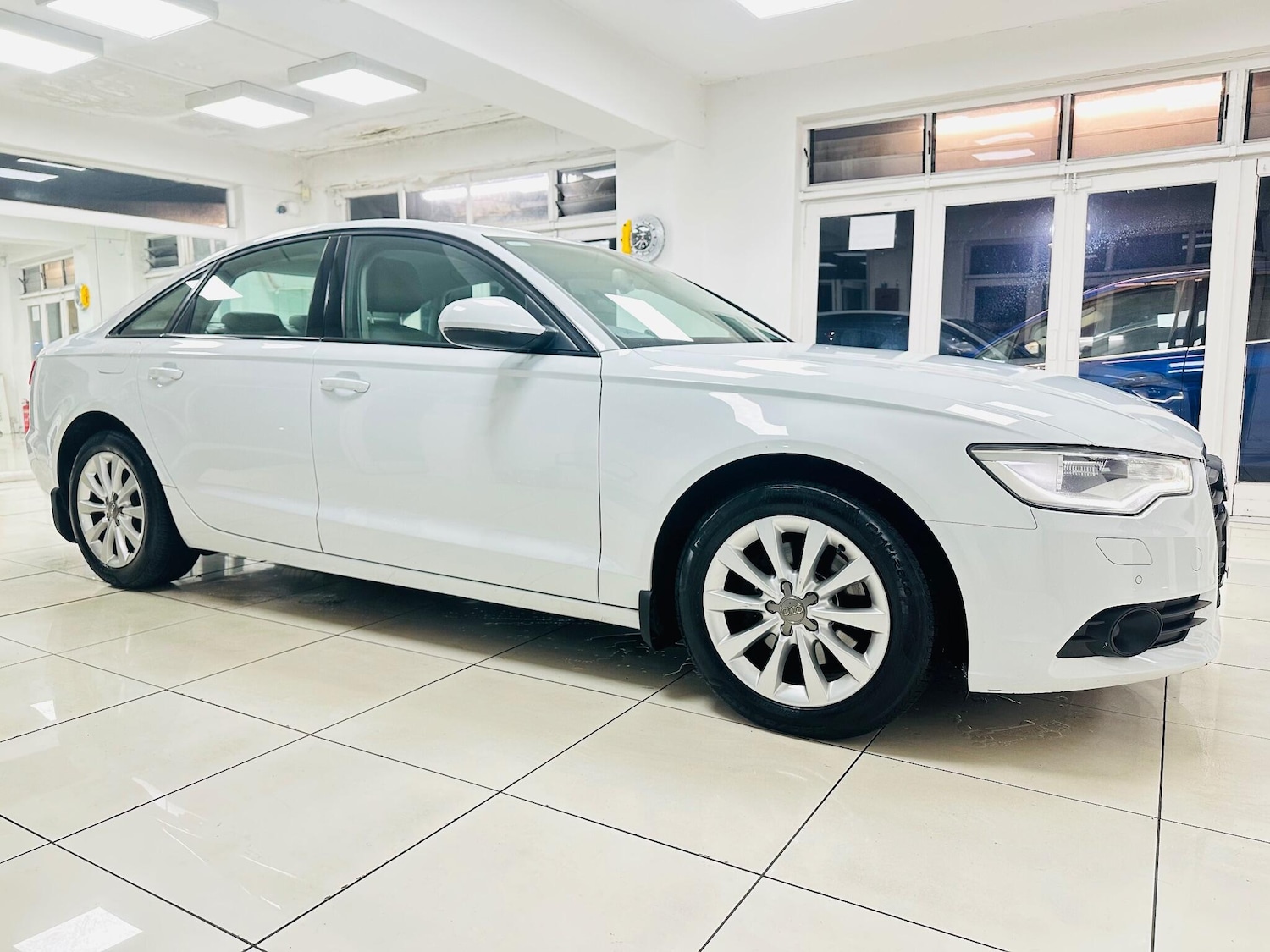 Used Audi A6 Saloon for sale - 77909739: Photo 2