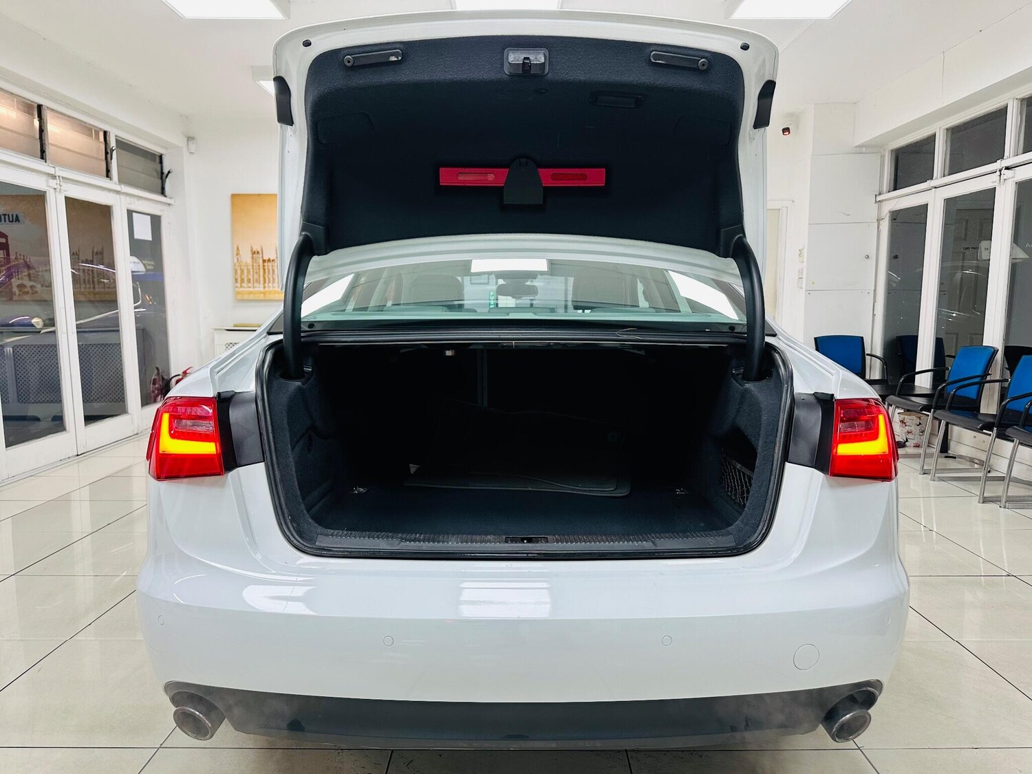 Used Audi A6 Saloon for sale - 77909739: Photo 31