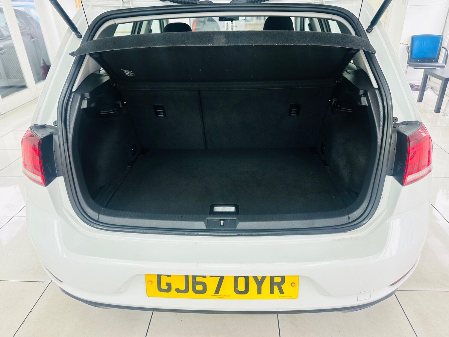 Used Volkswagen Golf 2017 for sale - 76314677: Photo 41