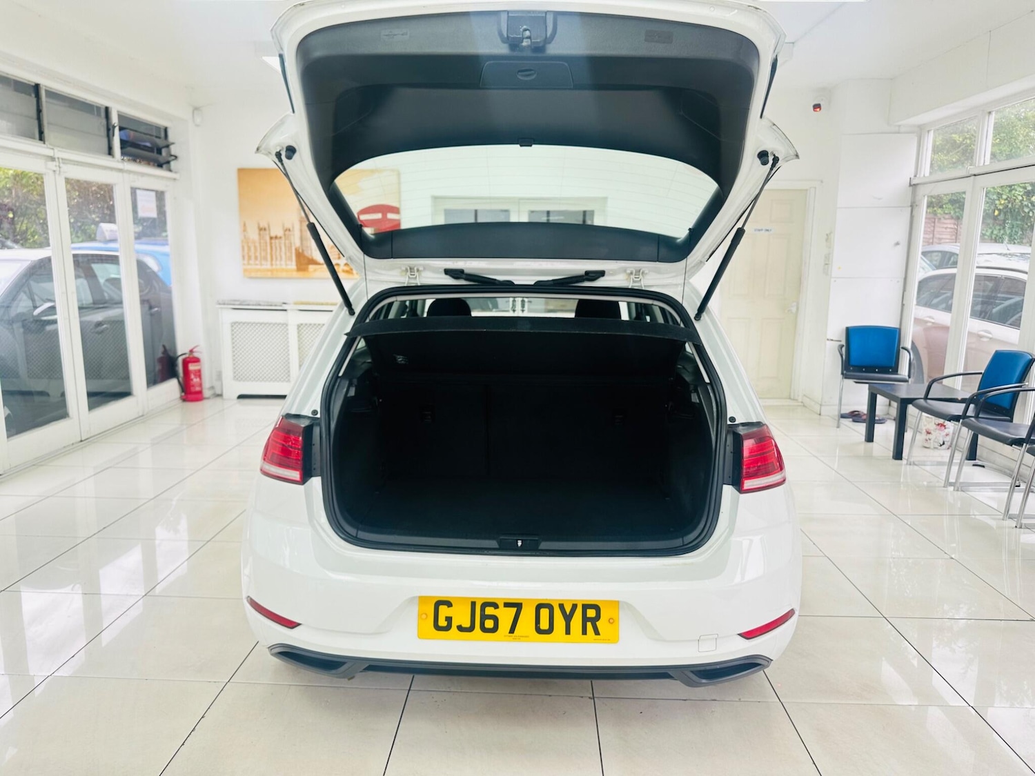 Used Volkswagen Golf 2017 for sale - 76314677: Photo 7