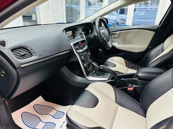 Used Volvo V40 Cross Country 2015 for sale - 76259831: Photo 20