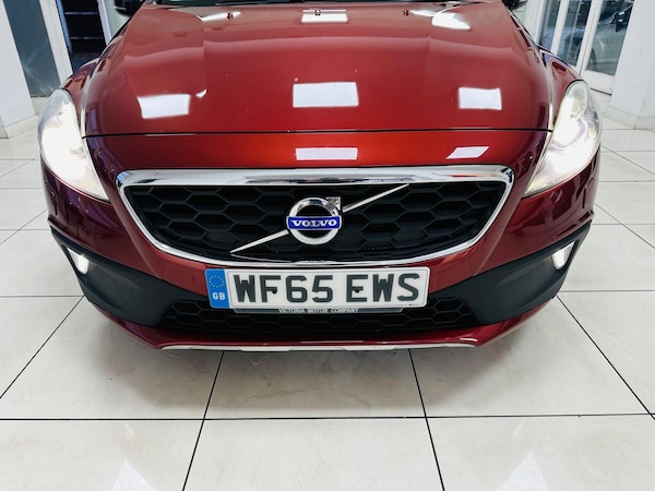 Used Volvo V40 Cross Country 2015 for sale - 76259831: Photo 31