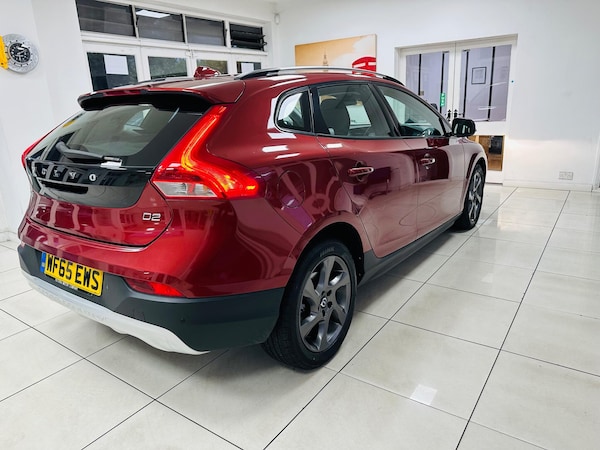 Used Volvo V40 Cross Country 2015 for sale - 76259831: Photo 39