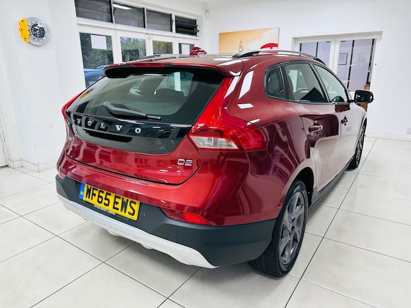 Used Volvo V40 Cross Country 2015 for sale - 76259831: Photo 7