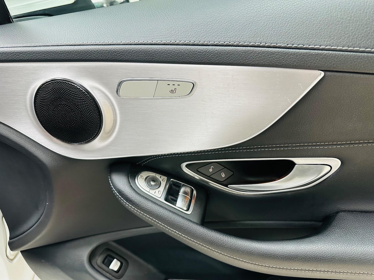 Used Mercedes-Benz C Class for sale - 77215077: Photo 26