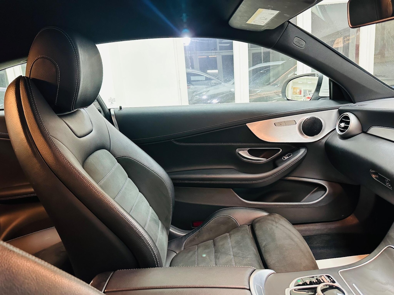 Used Mercedes-Benz C Class for sale - 77215077: Photo 33