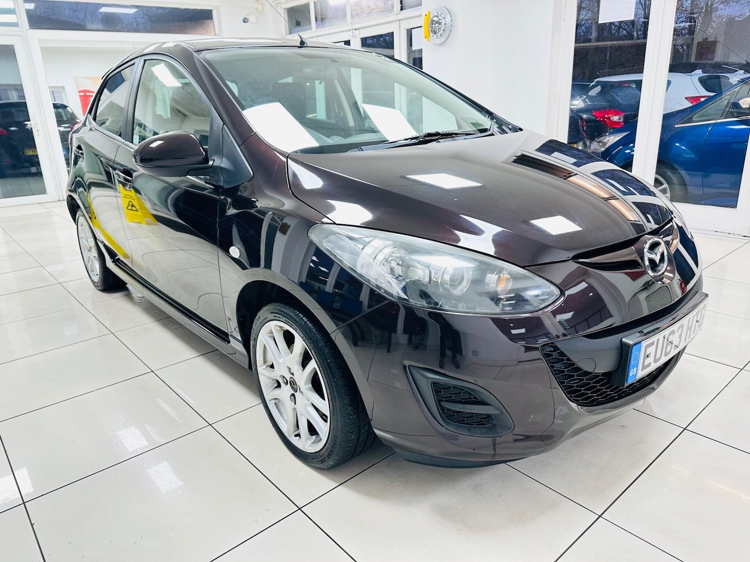 Used Mazda Mazda2 2013 for sale - 76752775: Photo 1