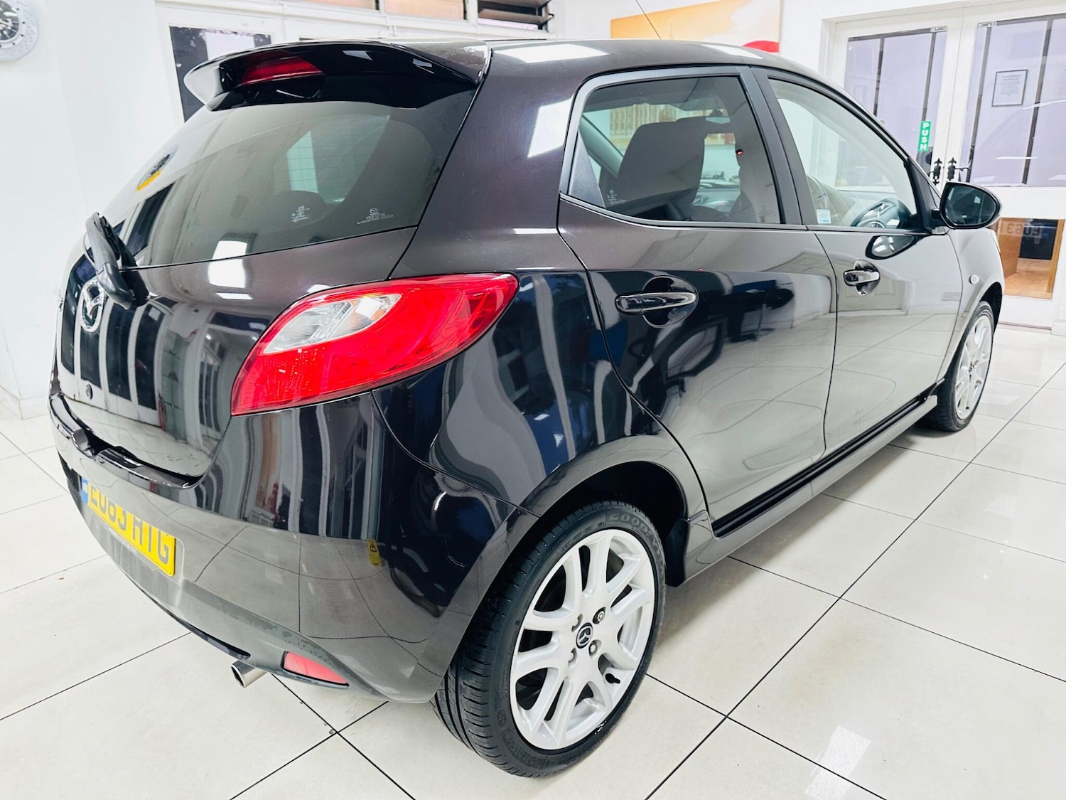 Used Mazda Mazda2 2013 for sale - 76752775: Photo 19