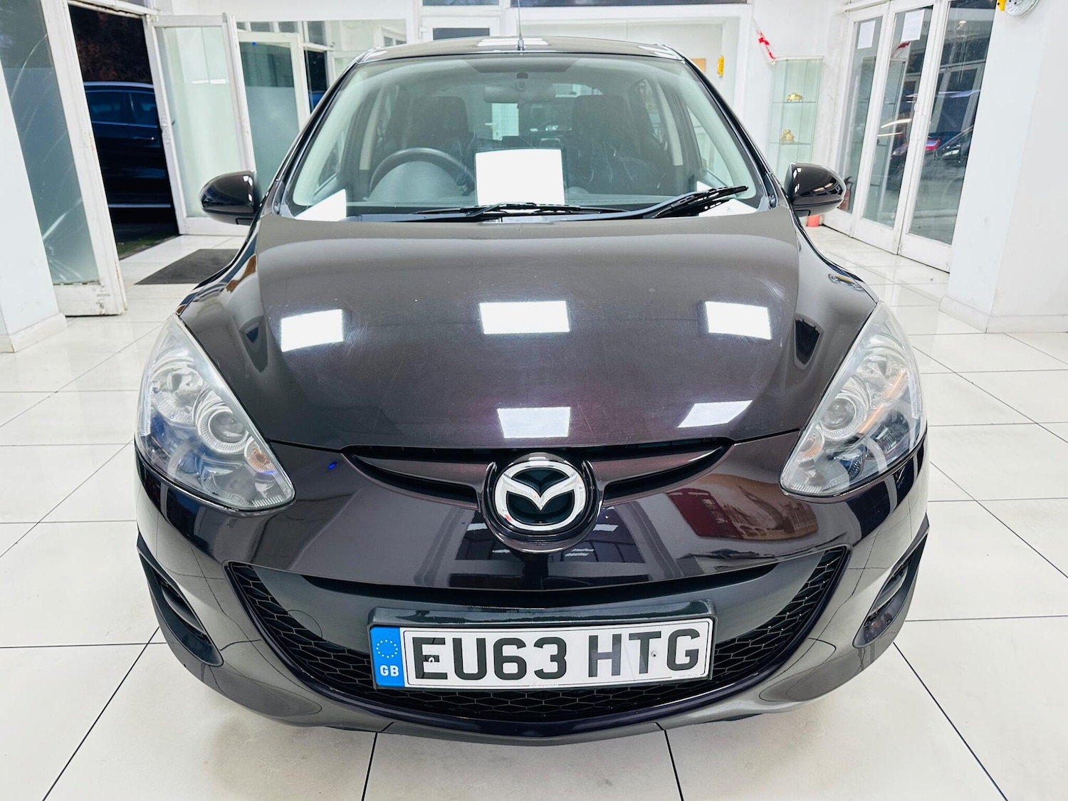 Used Mazda Mazda2 2013 for sale - 76752775: Photo 2