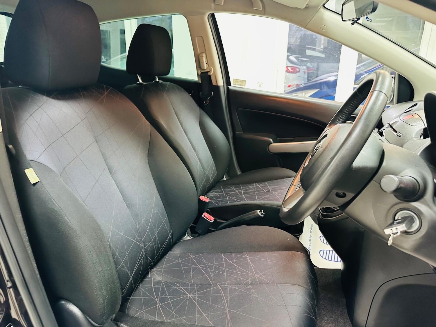 Used Mazda Mazda2 2013 for sale - 76752775: Photo 22