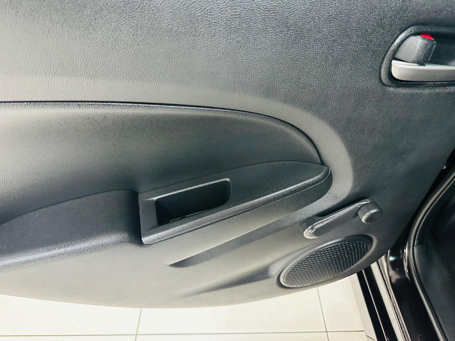 Used Mazda Mazda2 2013 for sale - 76752775: Photo 39