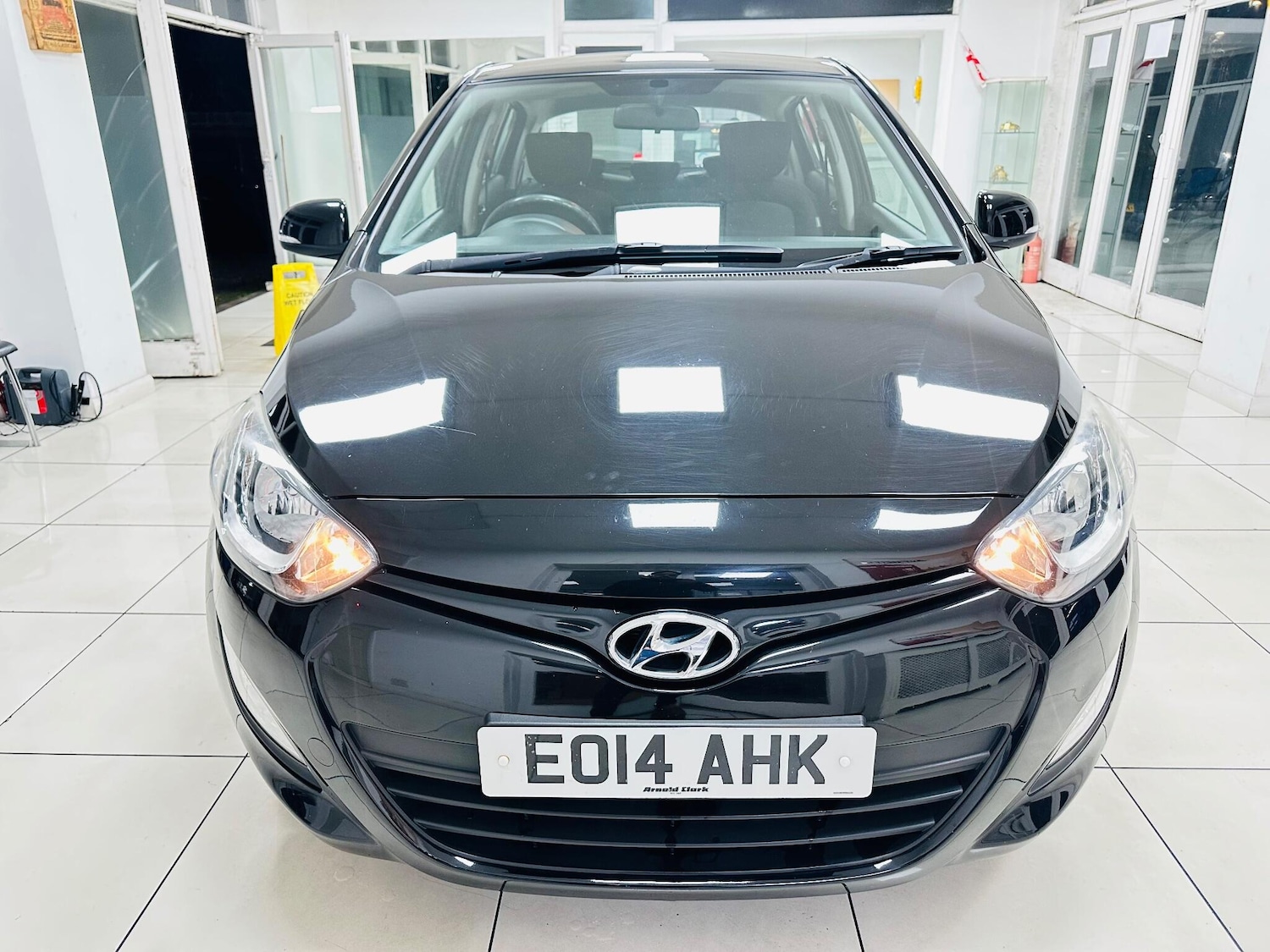 Used Hyundai i20 2014 for sale - 76976094: Photo 2