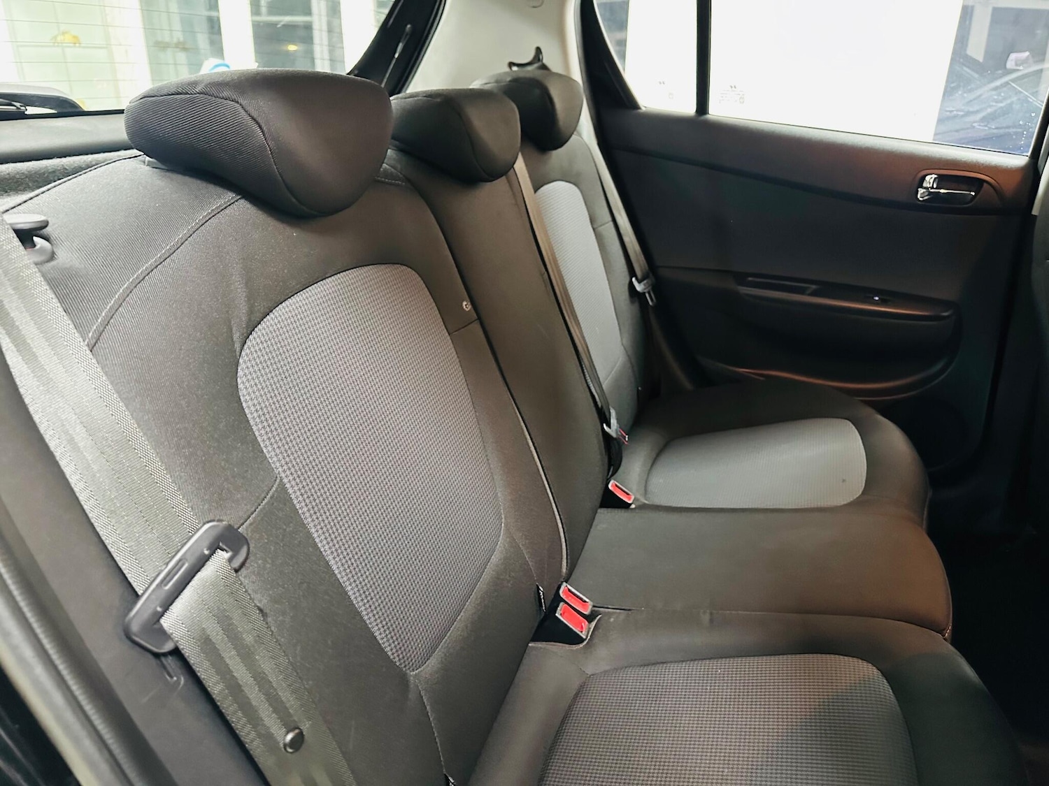 Used Hyundai i20 2014 for sale - 76976094: Photo 36