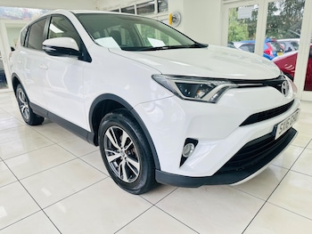 2016 (16) - 2.0 D-4D Business Edition Euro 6 (s/s) 5dr