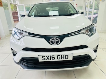 Used Toyota RAV4 2016 for sale - 75781007: Photo