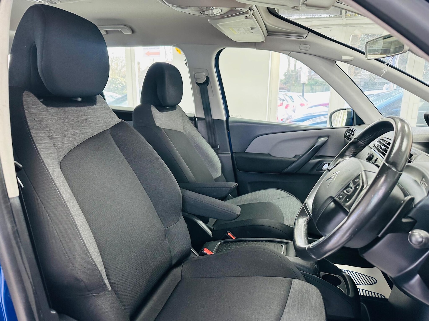 Used Citroen Grand C4 Picasso 2017 for sale - 77695993: Photo 17