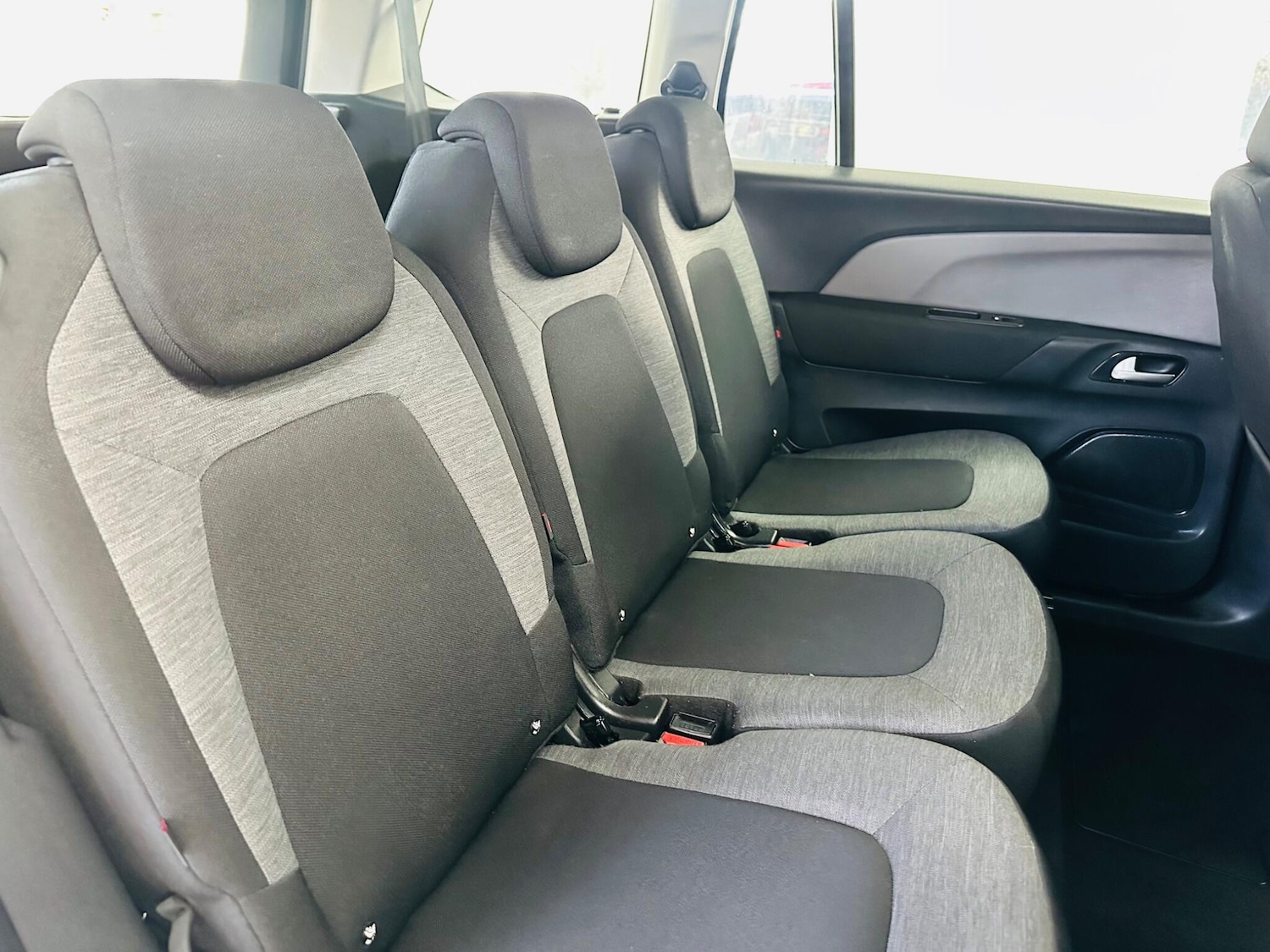 Used Citroen Grand C4 Picasso 2017 for sale - 77695993: Photo 25