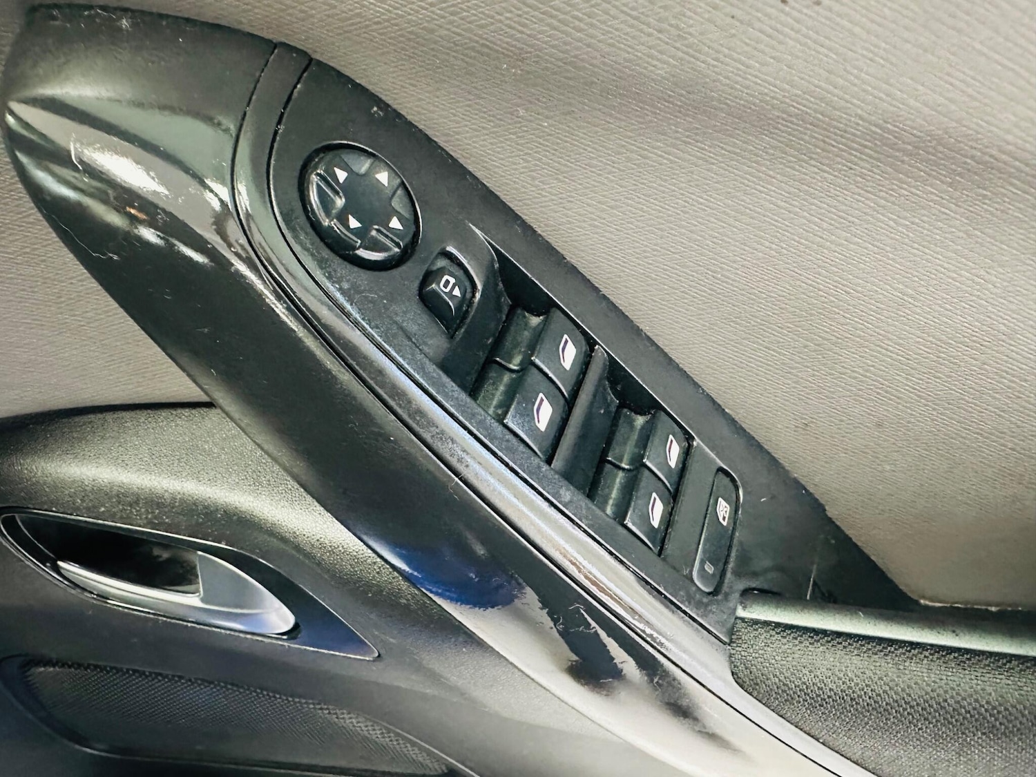 Used Citroen Grand C4 Picasso 2017 for sale - 77695993: Photo 32