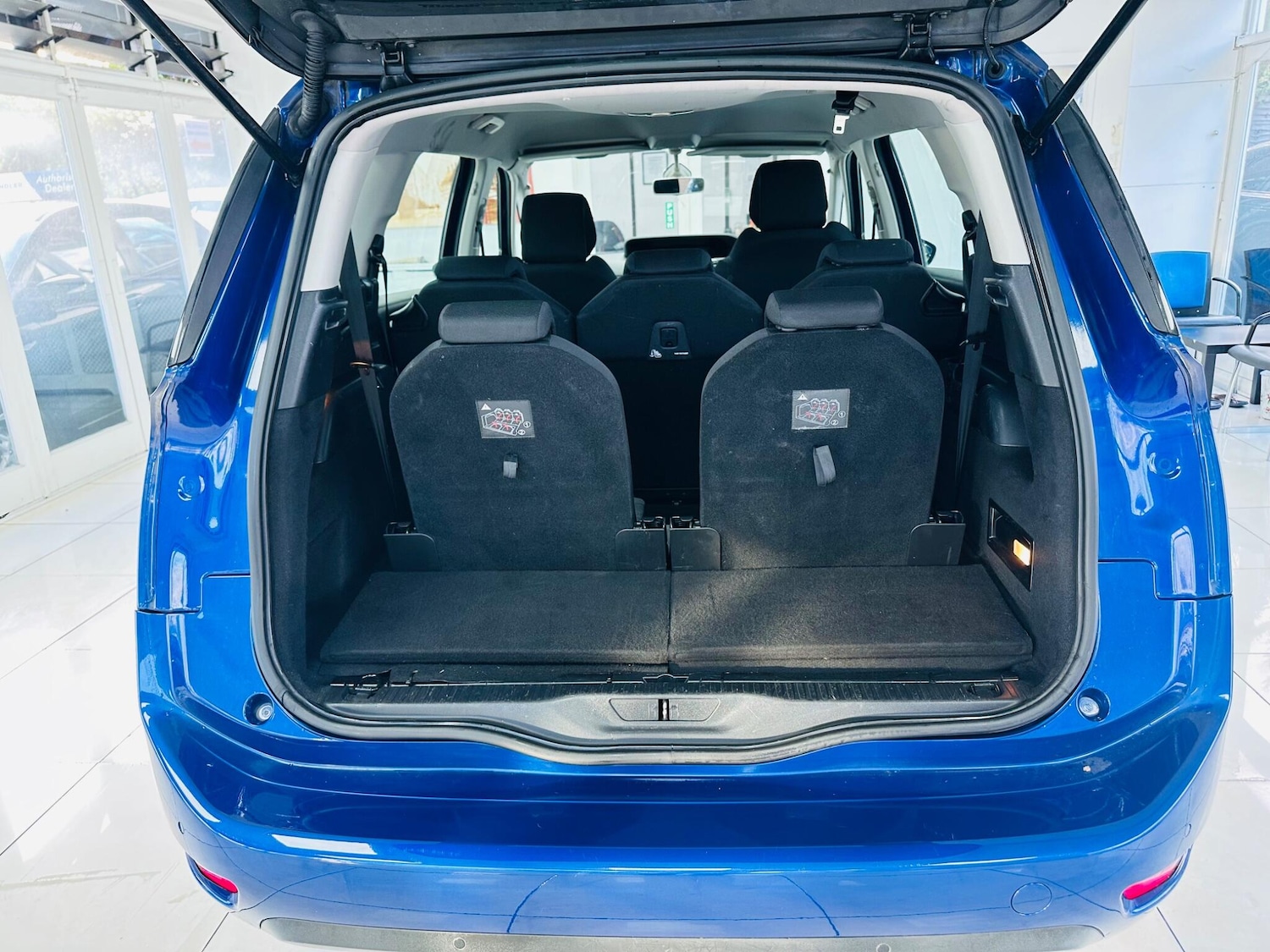 Used Citroen Grand C4 Picasso 2017 for sale - 77695993: Photo 41