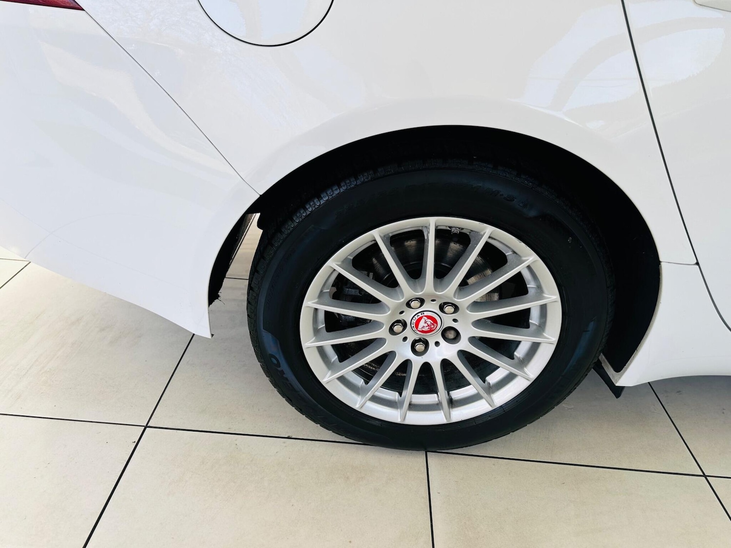 Used Jaguar XF 2016 for sale - 77670428: Photo 13