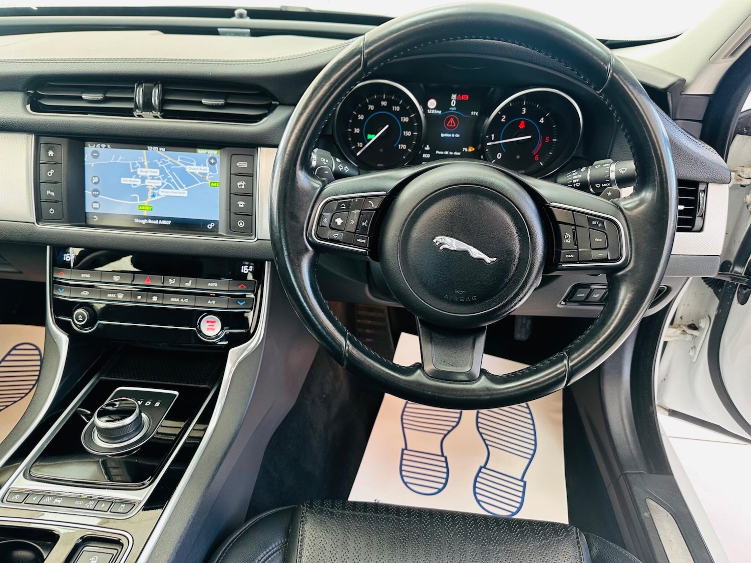 Used Jaguar XF 2016 for sale - 77670428: Photo 15