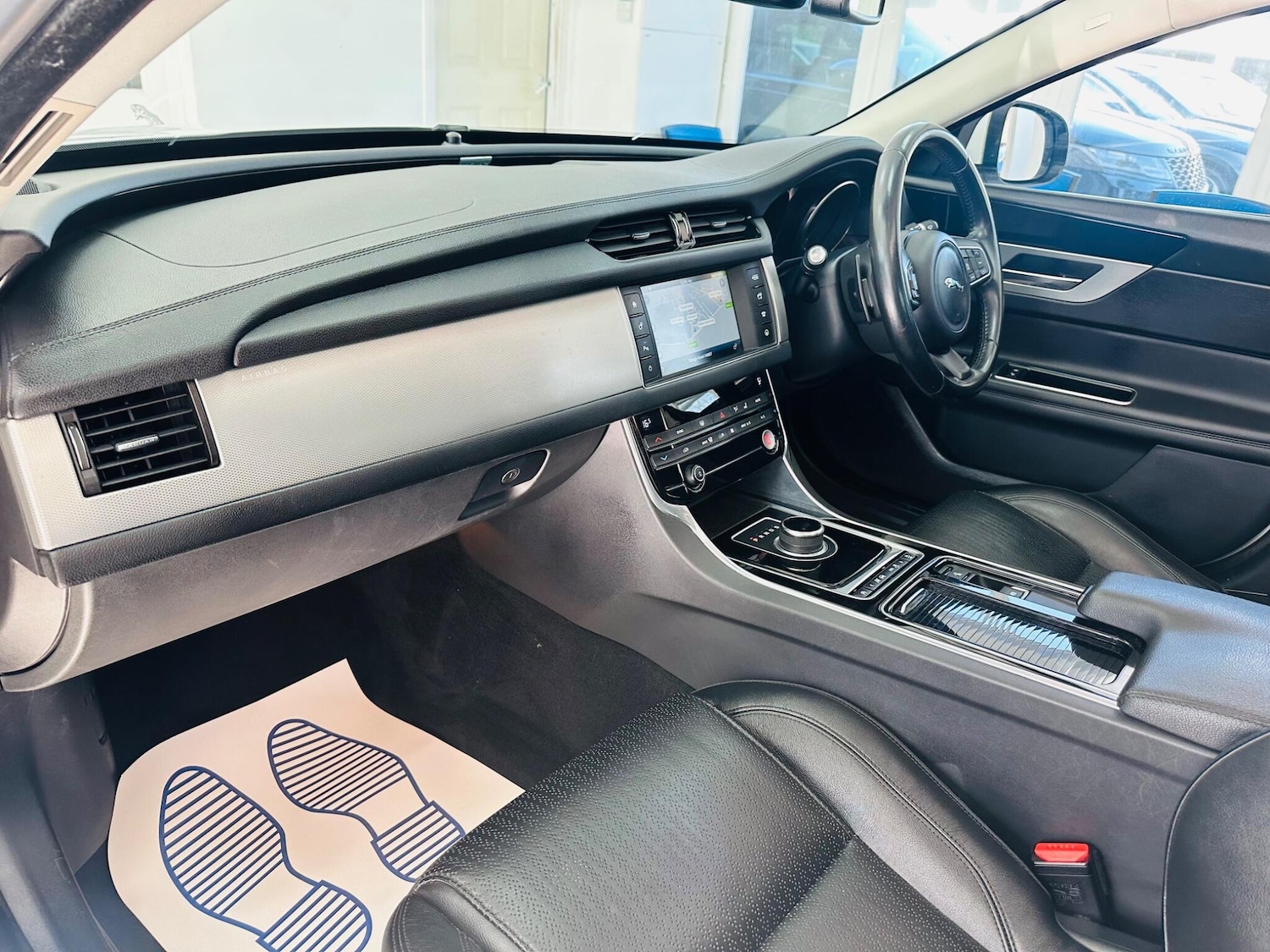 Used Jaguar XF 2016 for sale - 77670428: Photo 17