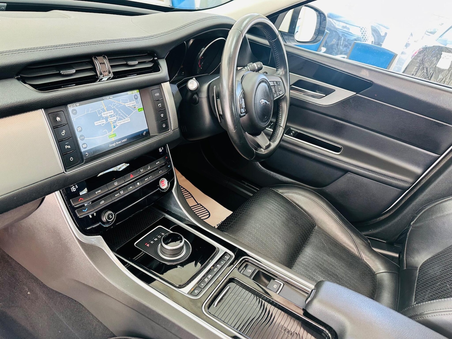 Used Jaguar XF 2016 for sale - 77670428: Photo 36