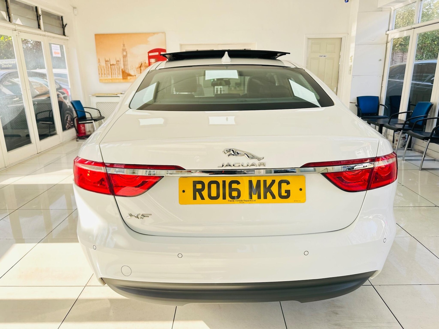 Used Jaguar XF 2016 for sale - 77670428: Photo 7