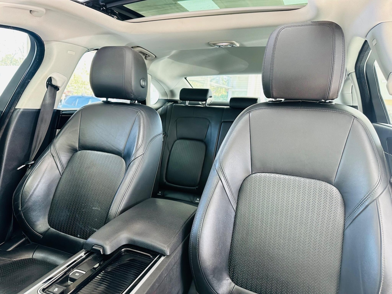 Used Jaguar XF 2016 for sale - 77670428: Photo 9