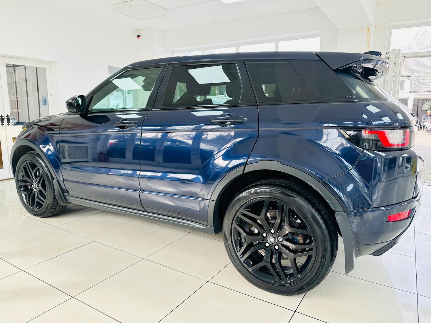 Used Land Rover Range Rover Evoque 2016 for sale - 77993501: Photo 5