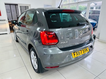 Used Volkswagen Polo 2017 for sale - 78528176: Photo