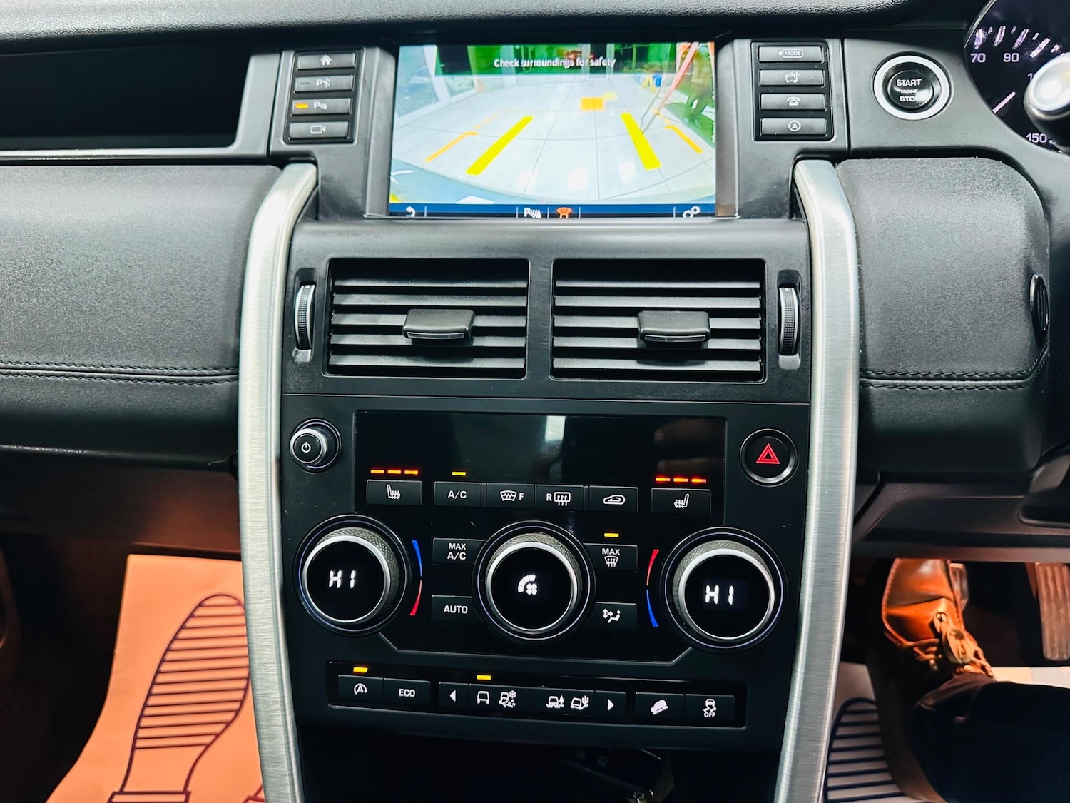 Used Land Rover Discovery Sport 2016 for sale - 76855626: Photo 13