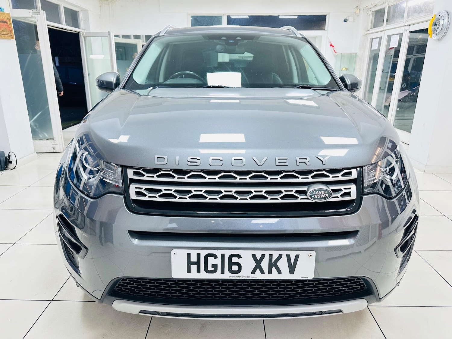 Used Land Rover Discovery Sport 2016 for sale - 76855626: Photo 2