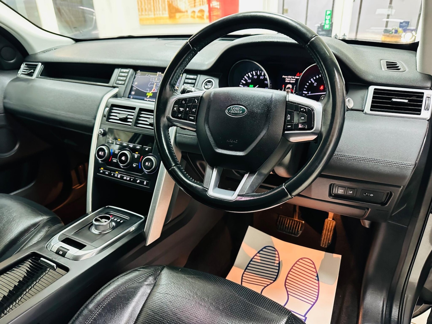 Used Land Rover Discovery Sport 2016 for sale - 76855626: Photo 21